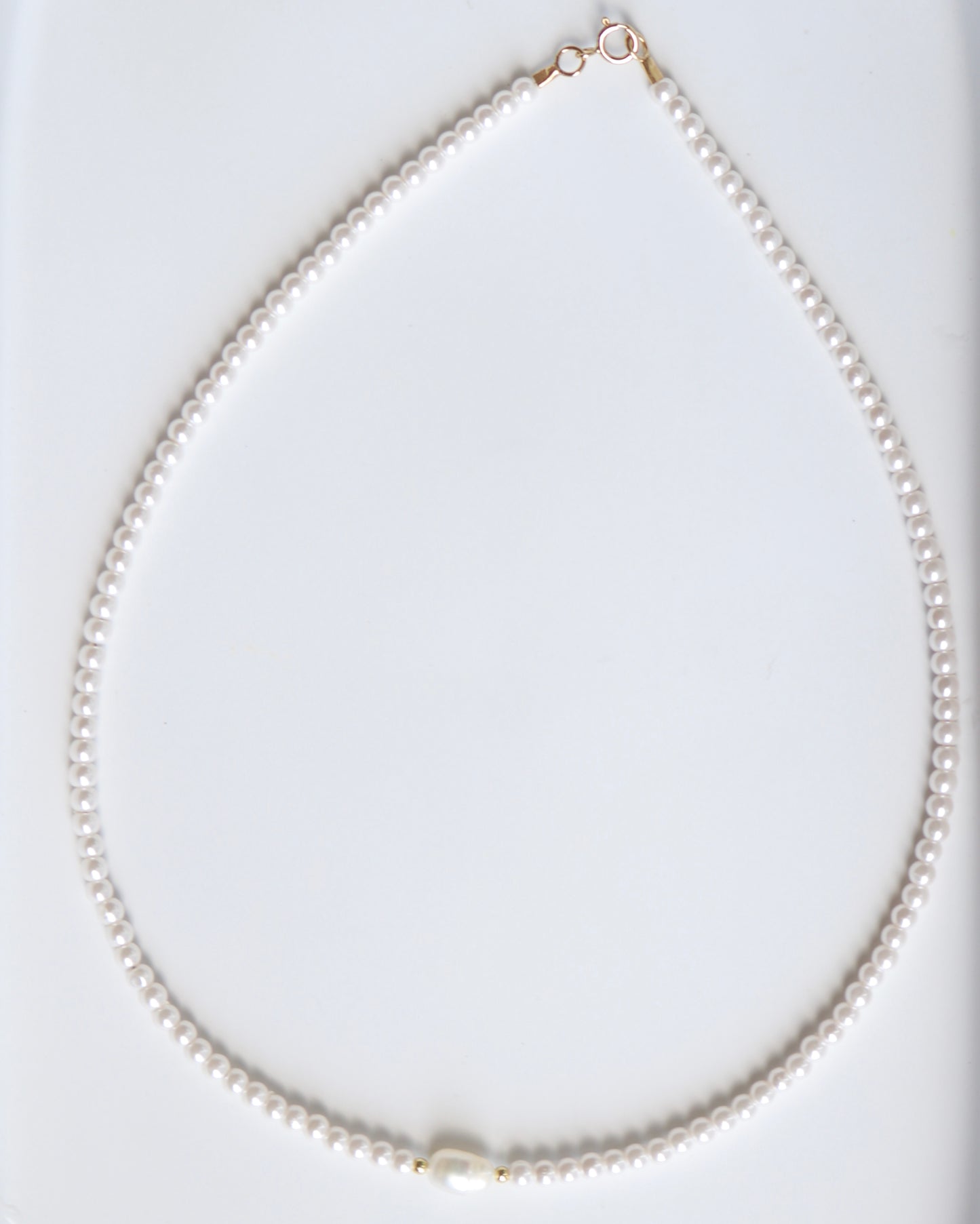 White Pearl Beaded Necklace