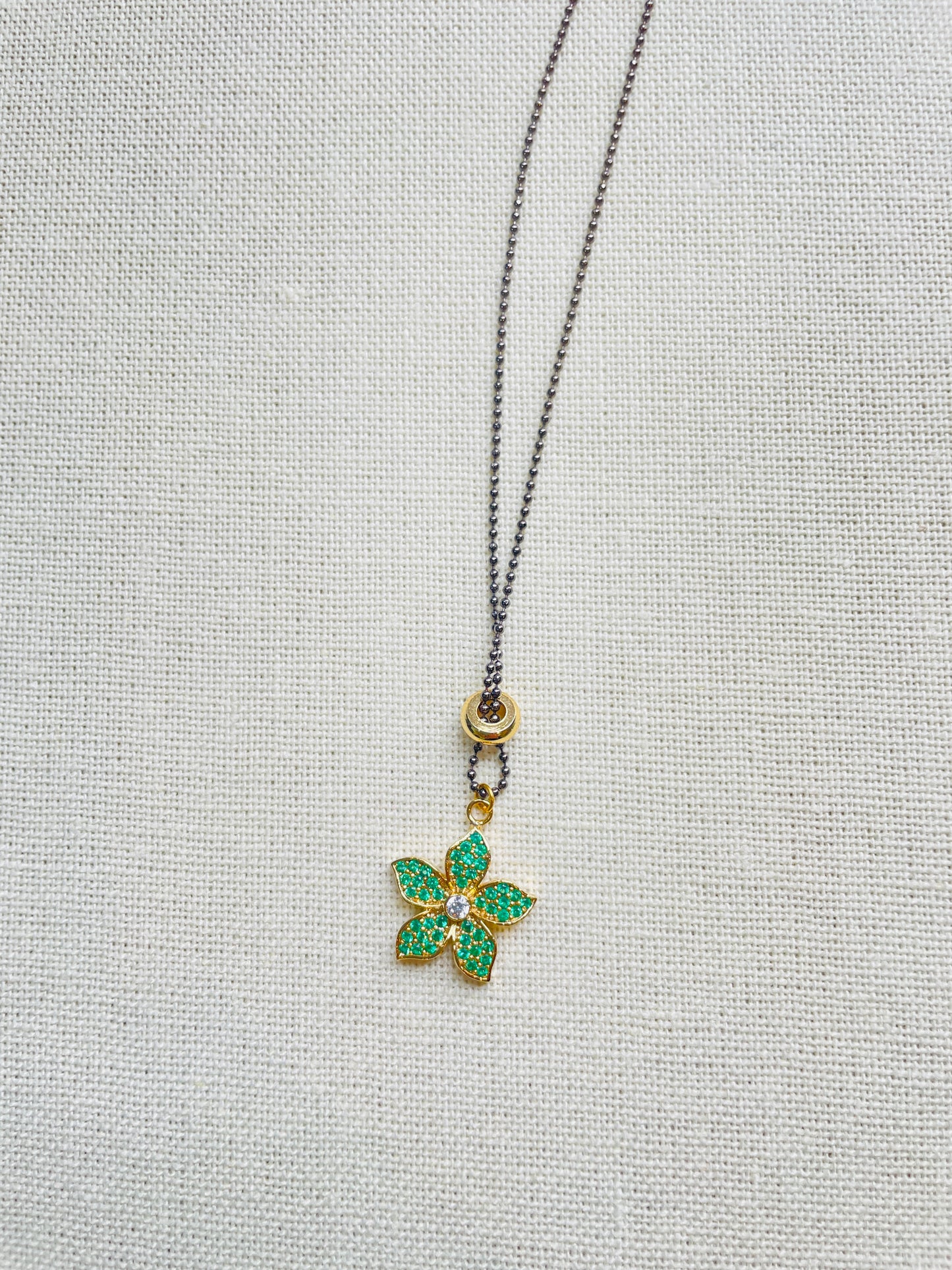 Green Clover Necklace