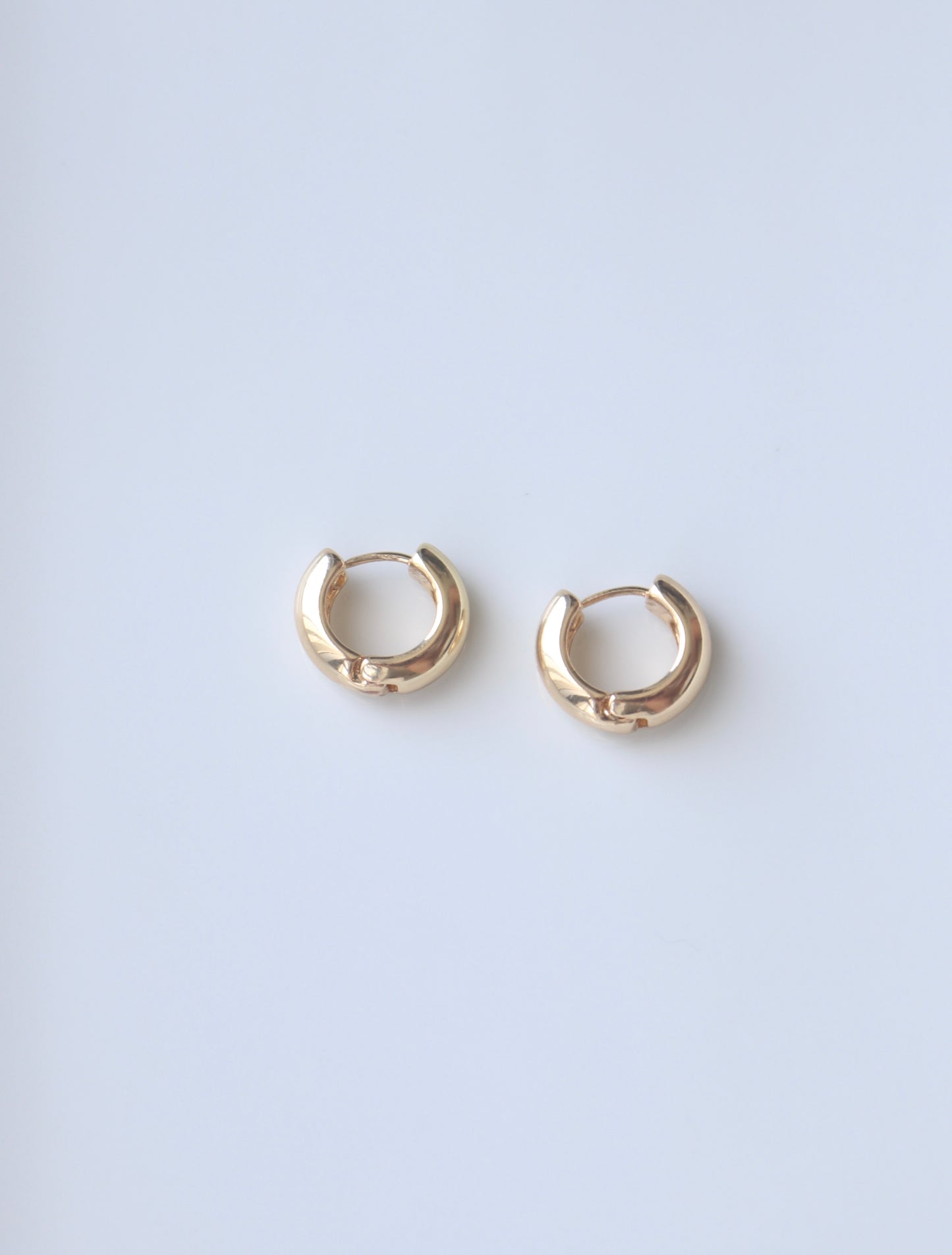 Gold Huggies