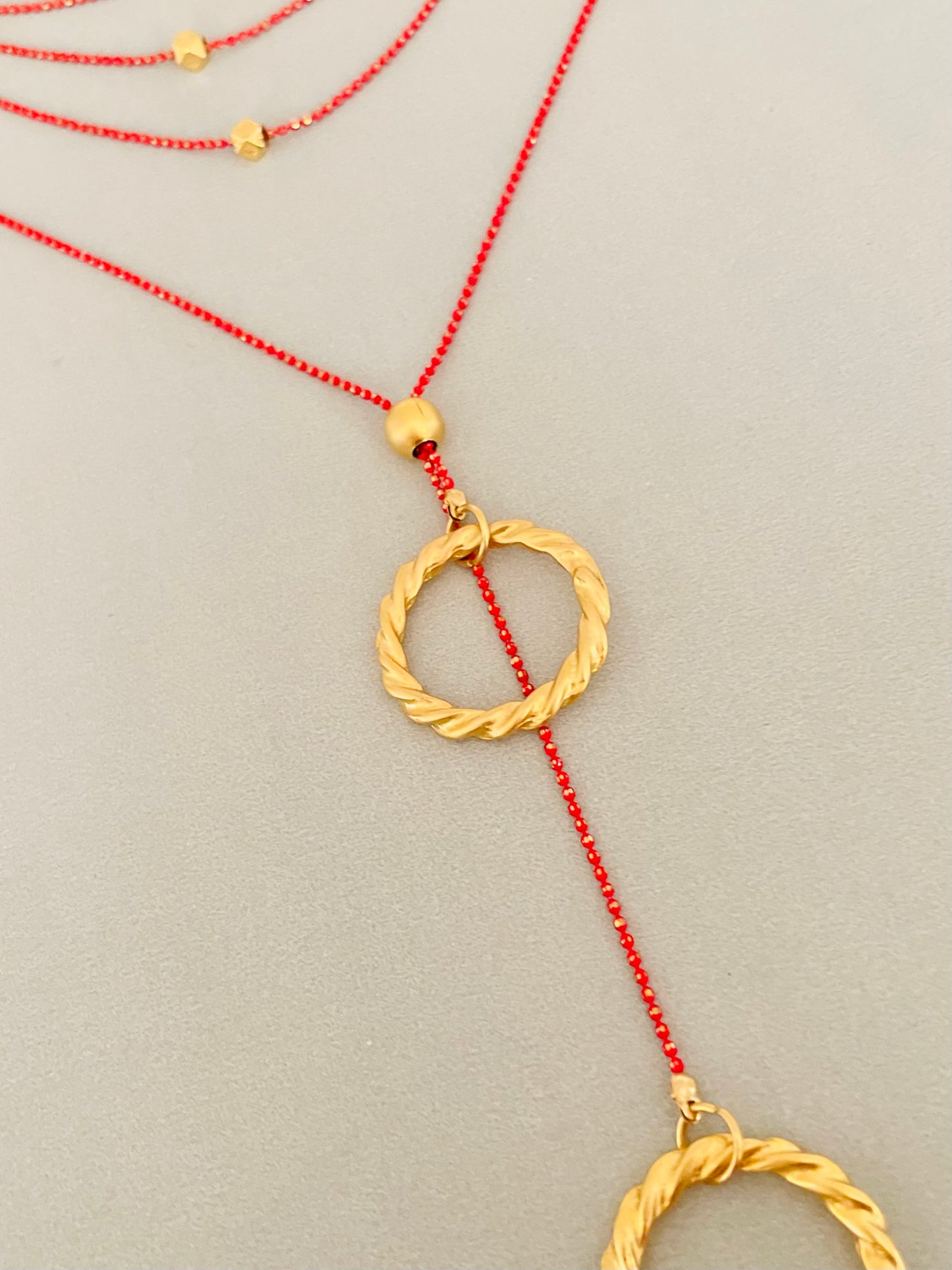 Double Twisted Circle Necklace