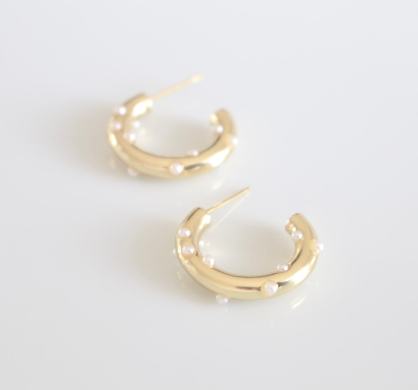 Pearl Hoops