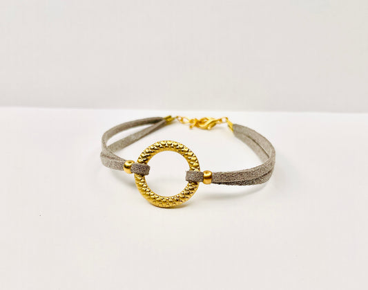 Circle Matte Gold Bracelet