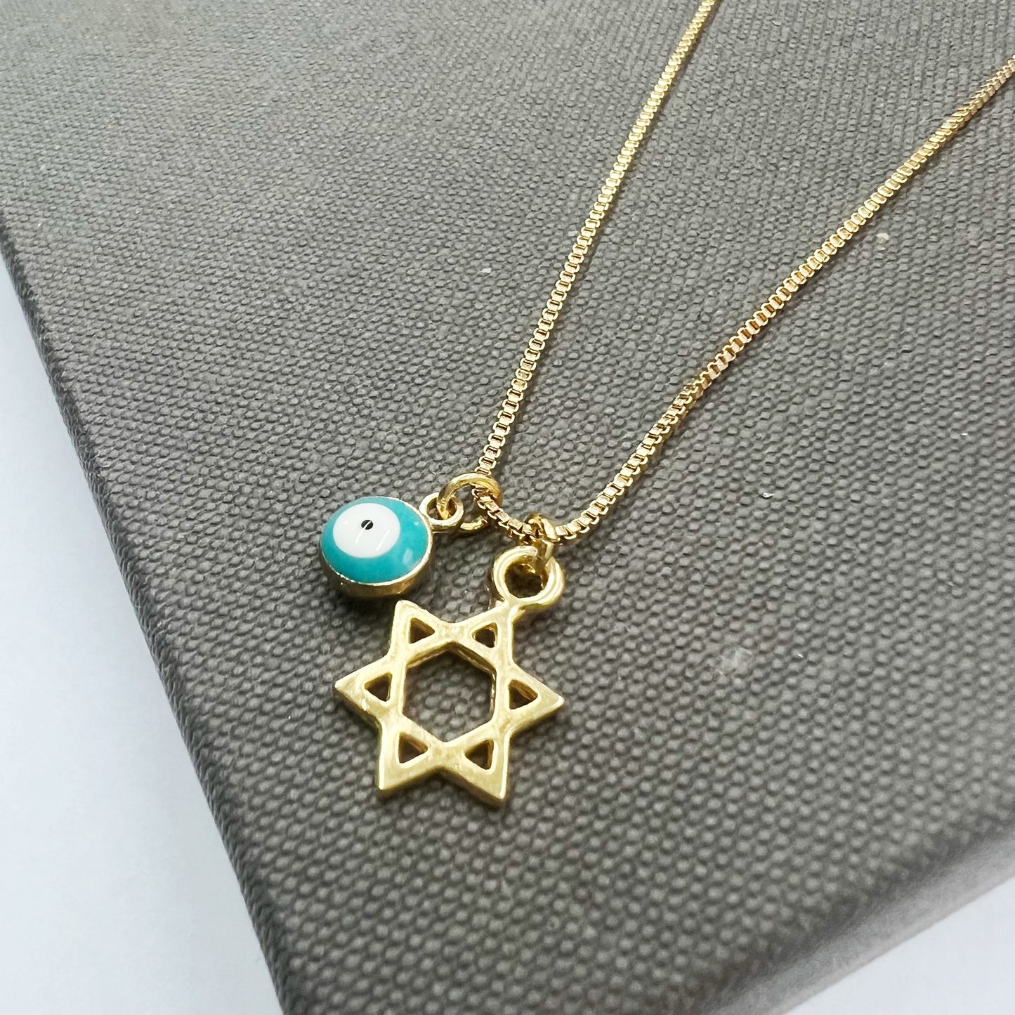 Classic Gold Jewish Star